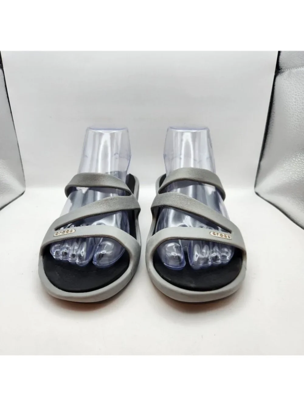 Crocs Patricia Gray Grey Womens Strappy Sandals Slide Comfort Size 9 USED Casual